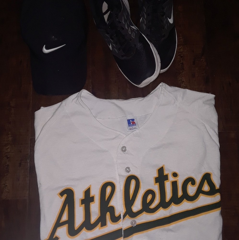 Russell athletics "Baseball Tee"